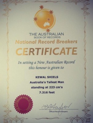 Kewal Shiels (Vic) - officially Australia's tallest man.
